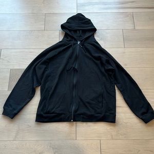 Men’s Stormtech zip up hoodie